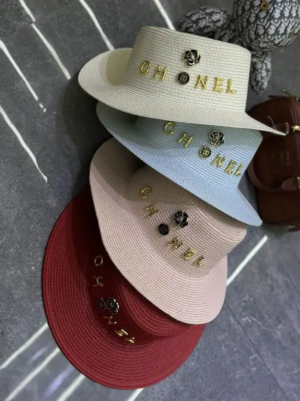 Chanel top hat dx125